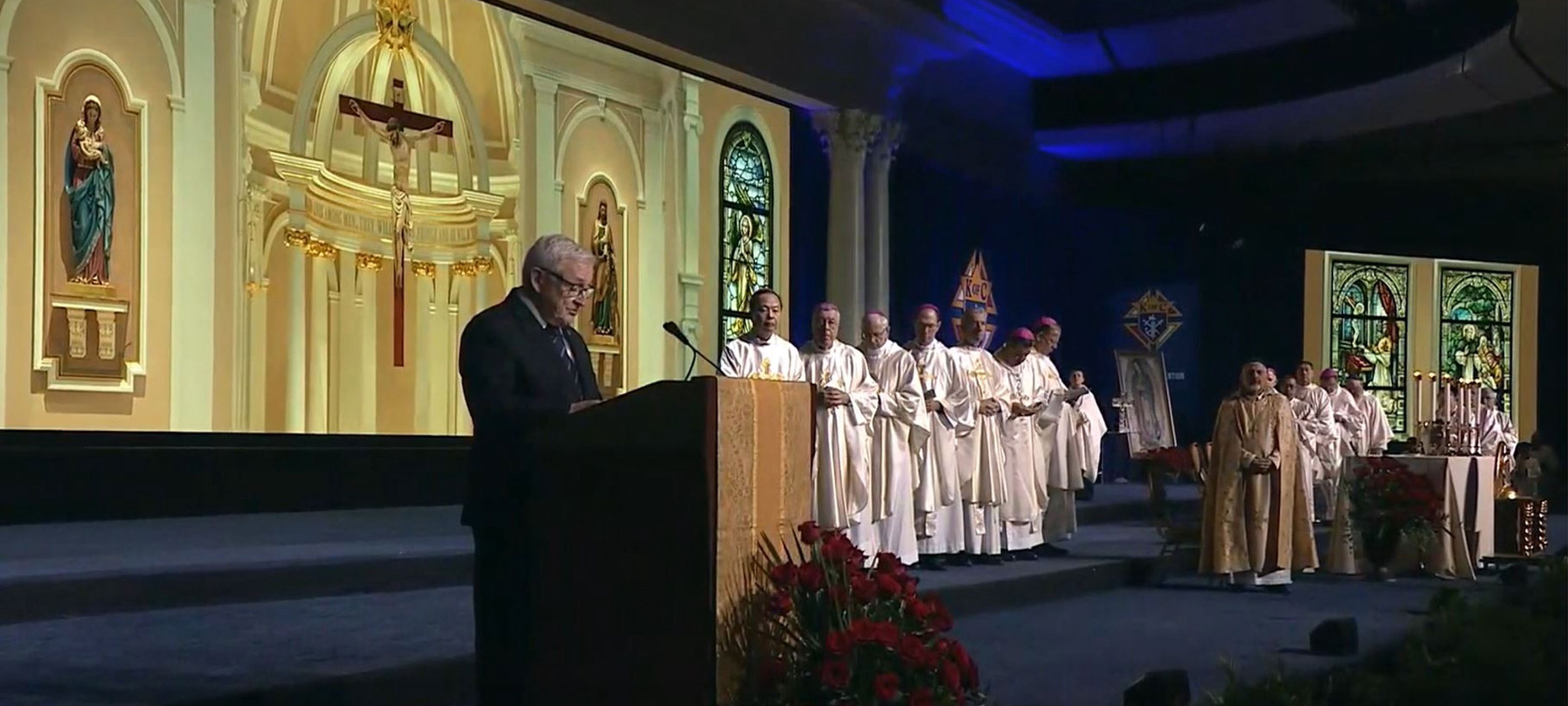 led scenic, led panels, led scenic dominates